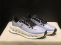 On Cloudtilt Sneakers – Gray / White